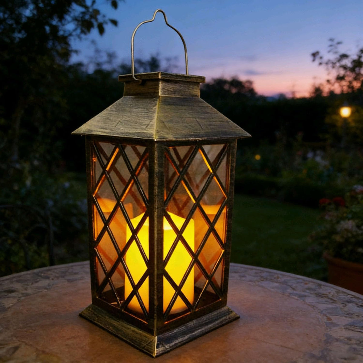 Solar Hanging Garden Lantern, Waterproof LED Flickering Flameless Candle Light (1Pack)