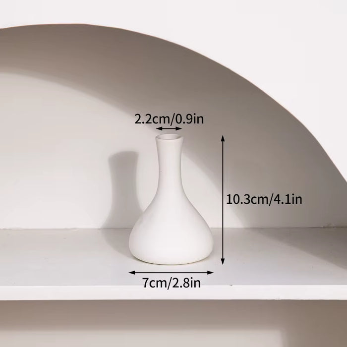 Vases Nordiques en Céramique Blanche