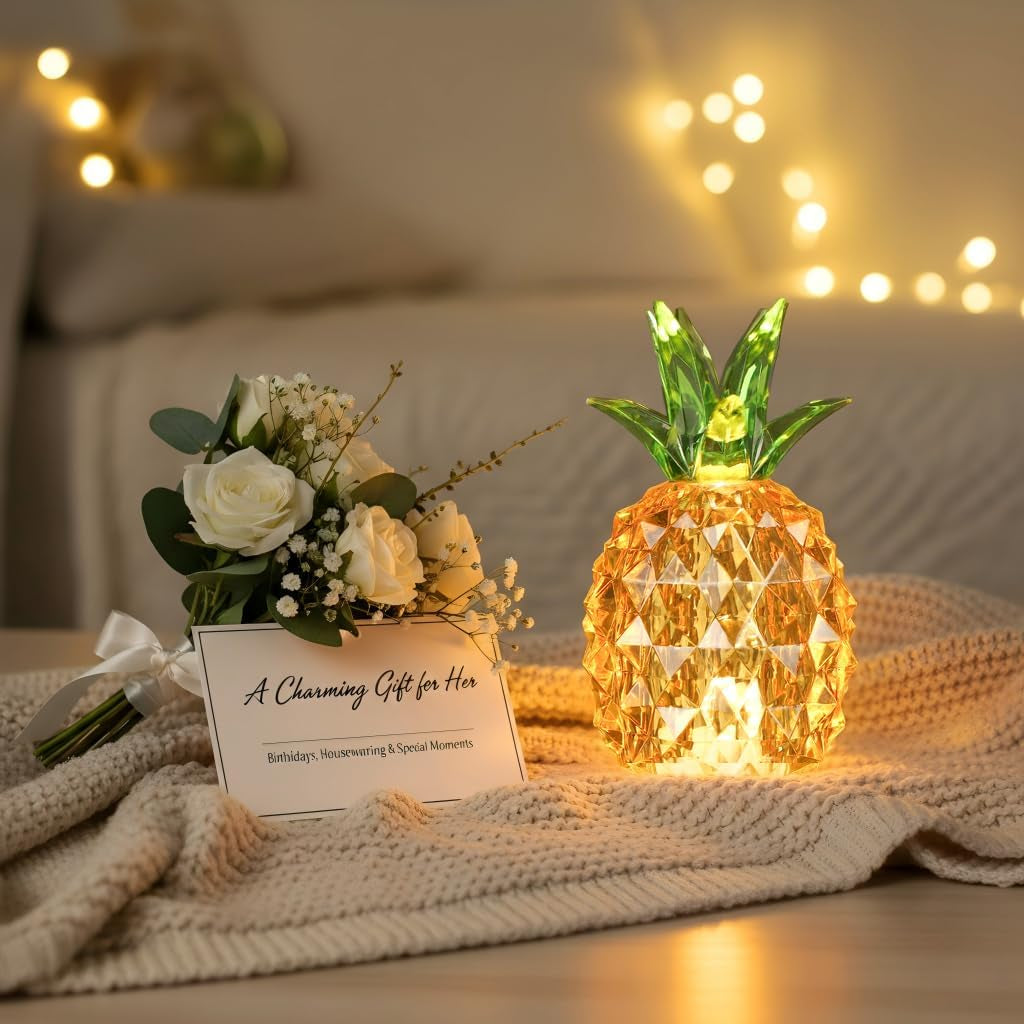 Gold Pineapple Decor, 4.9 Inch Small Battery Operated Table Lamp